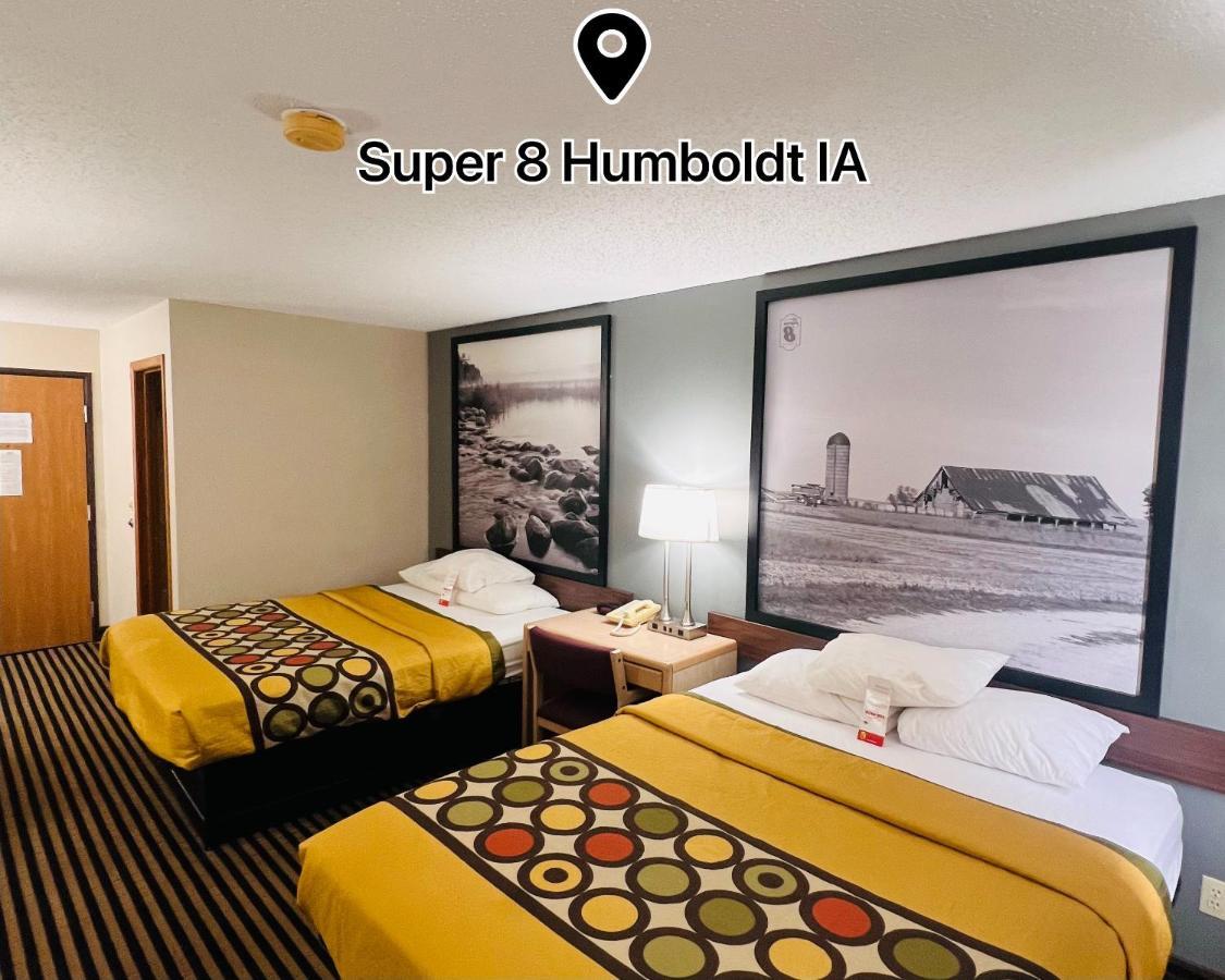 Super 8 By Wyndham Humboldt Hotel Exterior photo
